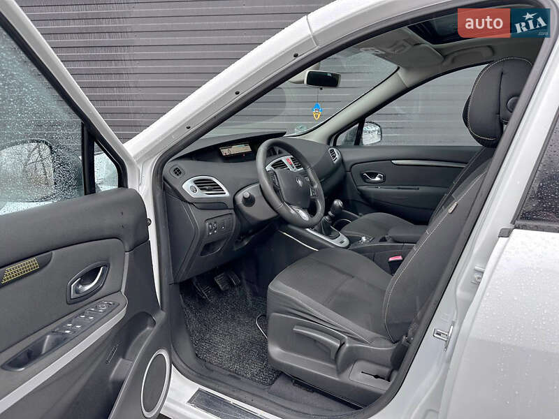 Мінівен Renault Scenic 2010 в Кам'янському