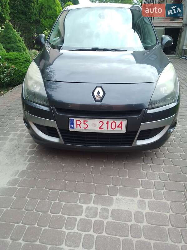 Мінівен Renault Scenic 2011 в Рава-Руській