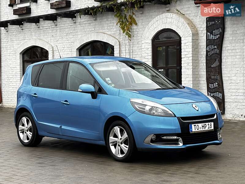 Мінівен Renault Scenic 2012 в Красилові