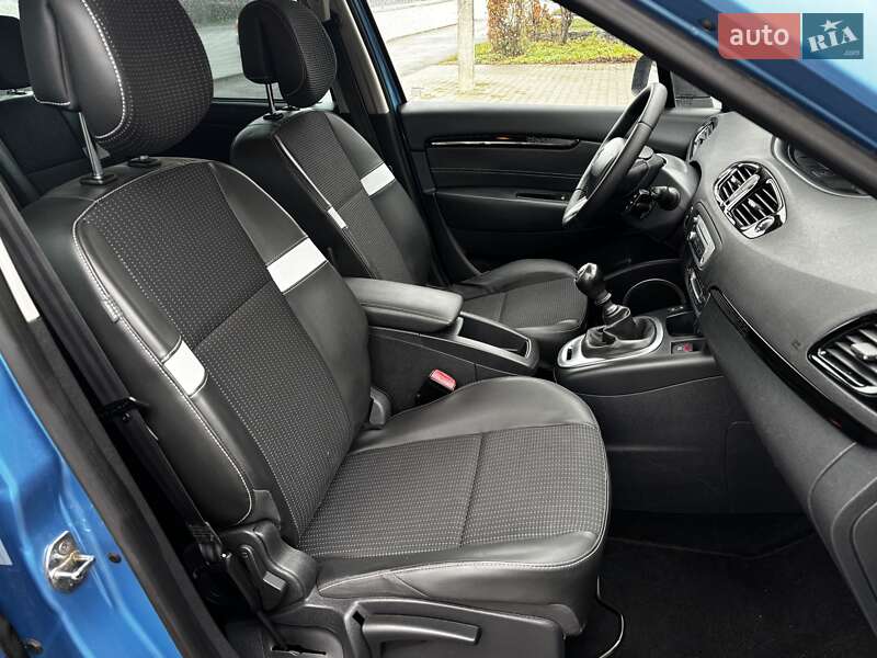 Мінівен Renault Scenic 2012 в Красилові