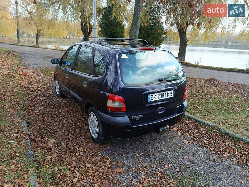 Минивэн Renault Scenic 2000 в Ровно