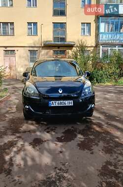 Минивэн Renault Scenic 2010 в Ивано-Франковске