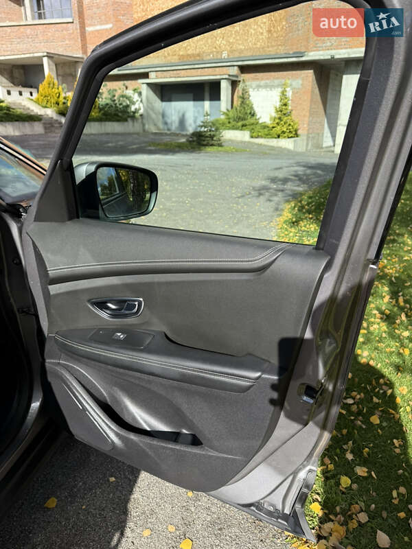 Минивэн Renault Scenic 2017 в Хмельницком фото 55 Минивэн Renault Scenic 2017 в Хмельницком