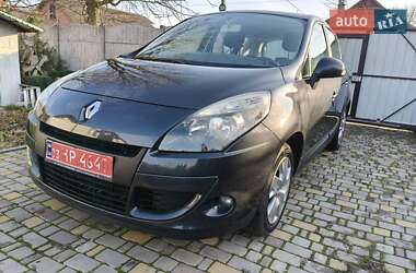 Минивэн Renault Scenic 2011 в Харькове
