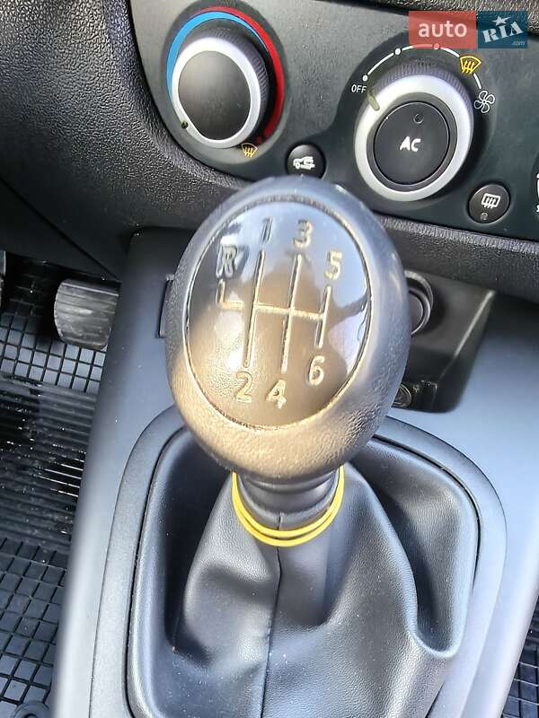 Мінівен Renault Scenic 2011 в Харкові фото 15 Мінівен Renault Scenic 2011 в Харкові