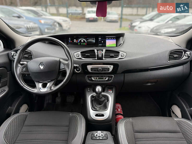 Минивэн Renault Scenic 2015 в Виннице