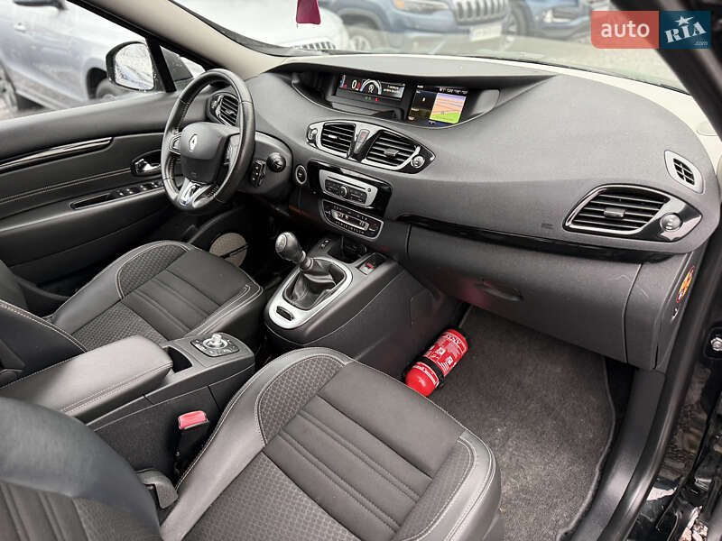 Минивэн Renault Scenic 2015 в Виннице