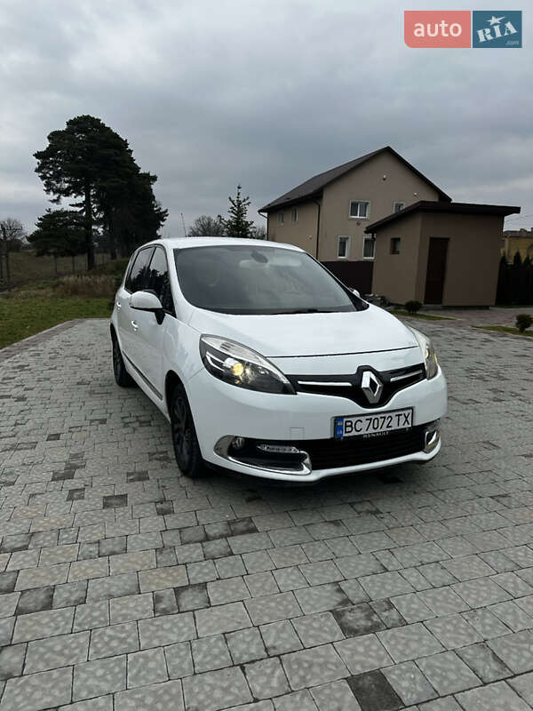 Минивэн Renault Scenic 2015 в Львове