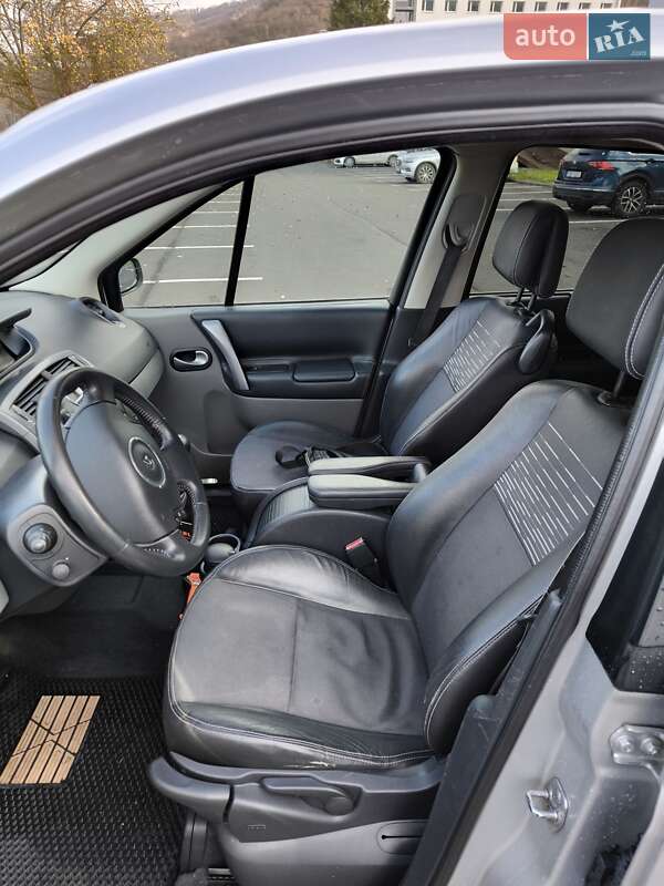 Минивэн Renault Scenic 2007 в Полтаве