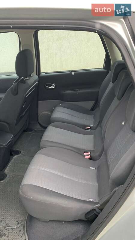 Минивэн Renault Scenic 2006 в Ивано-Франковске фото 30 Минивэн Renault Scenic 2006 в Ивано-Франковске