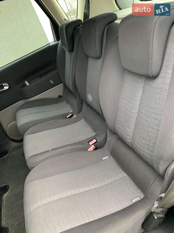 Минивэн Renault Scenic 2006 в Ивано-Франковске фото 52 Минивэн Renault Scenic 2006 в Ивано-Франковске