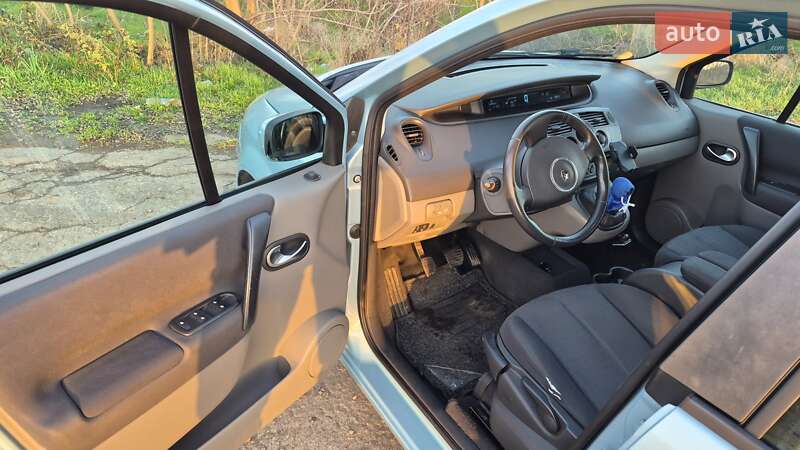 Минивэн Renault Scenic 2007 в Николаеве