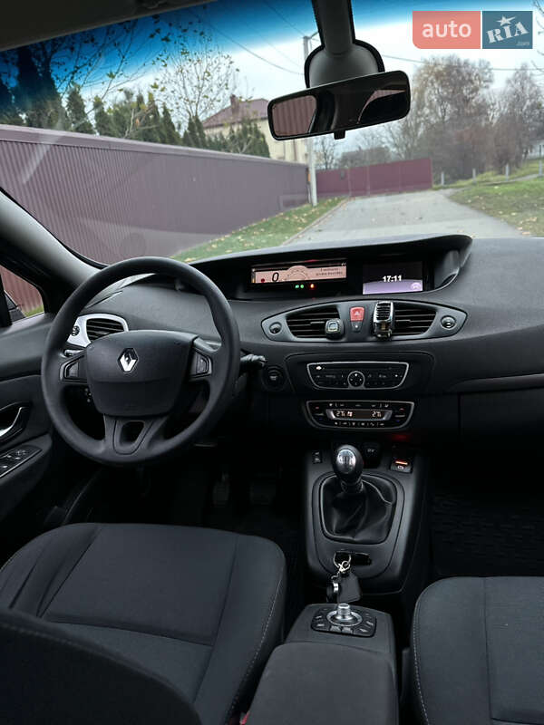 Минивэн Renault Scenic 2010 в Дубно фото 21 Минивэн Renault Scenic 2010 в Дубно