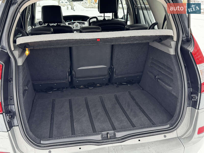 Мінівен Renault Scenic 2008 в Дрогобичі