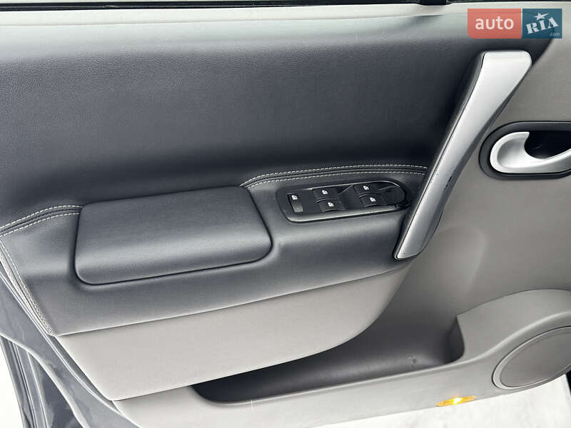 Мінівен Renault Scenic 2008 в Дрогобичі