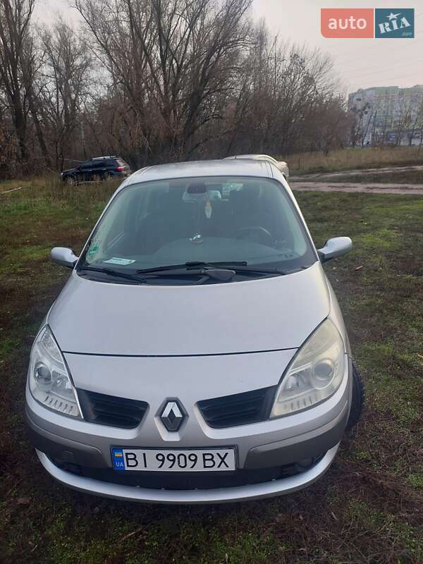 Минивэн Renault Scenic 2006 в Полтаве