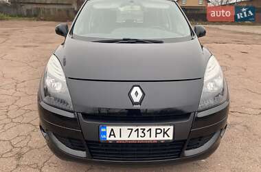 Мінівен Renault Scenic 2011 в Борзні