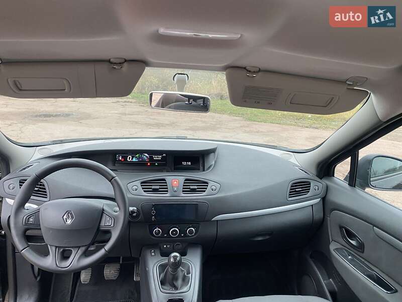 Минивэн Renault Scenic 2011 в Борзне