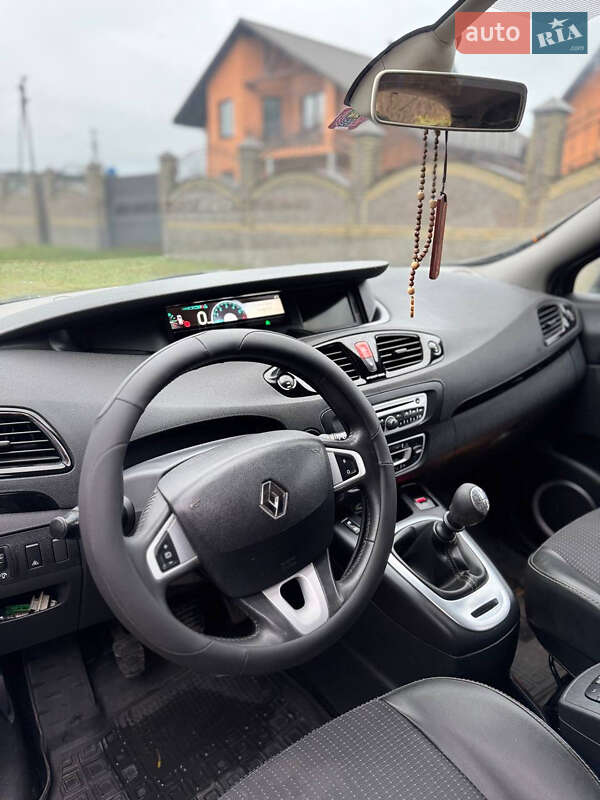 Минивэн Renault Scenic 2012 в Белой Церкви