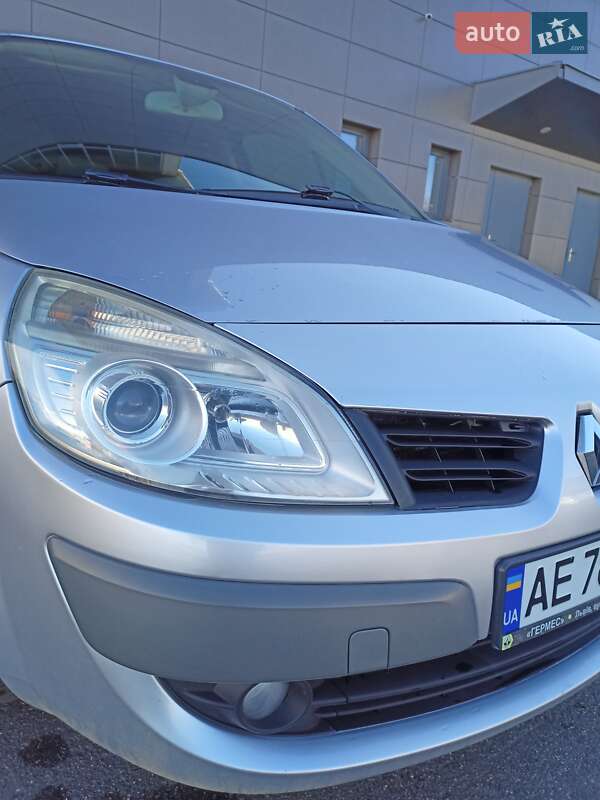 Минивэн Renault Scenic 2007 в Кривом Роге