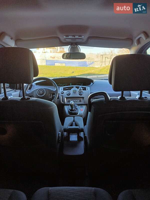 Минивэн Renault Scenic 2007 в Кривом Роге