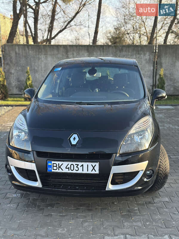 Мінівен Renault Scenic 2011 в Костопілі