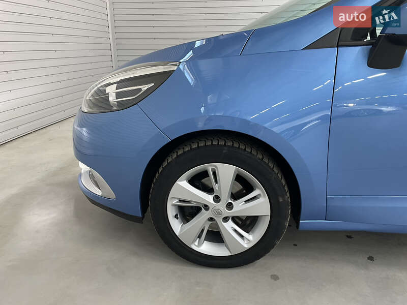 Минивэн Renault Scenic 2013 в Стрые