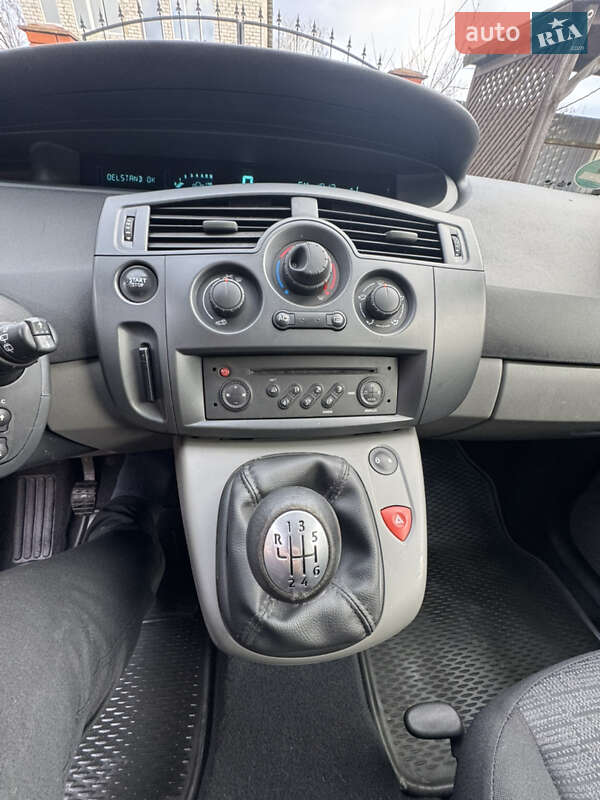 Минивэн Renault Scenic 2007 в Чернигове
