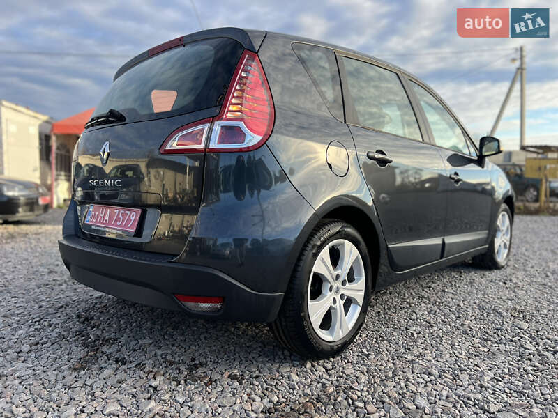 Мінівен Renault Scenic 2009 в Лубнах