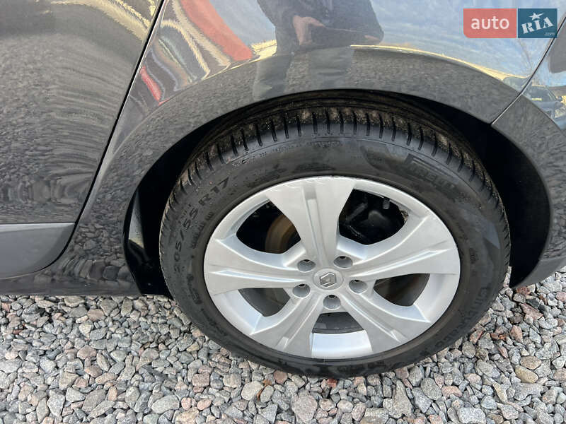 Мінівен Renault Scenic 2009 в Лубнах