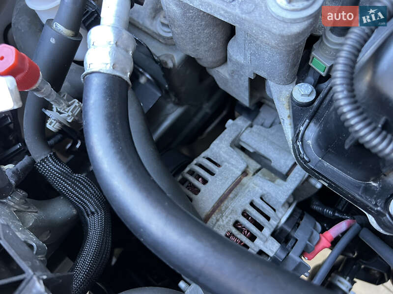 Мінівен Renault Scenic 2009 в Лубнах