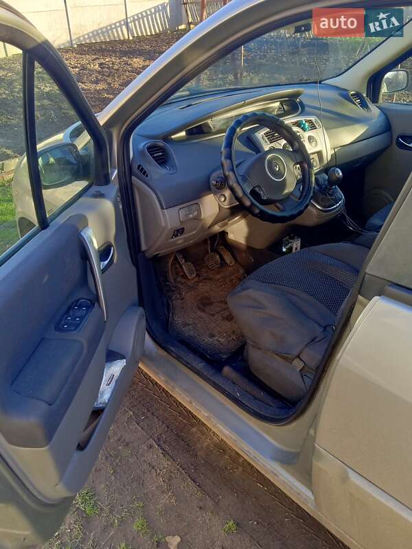 Минивэн Renault Scenic 2007 в Запорожье