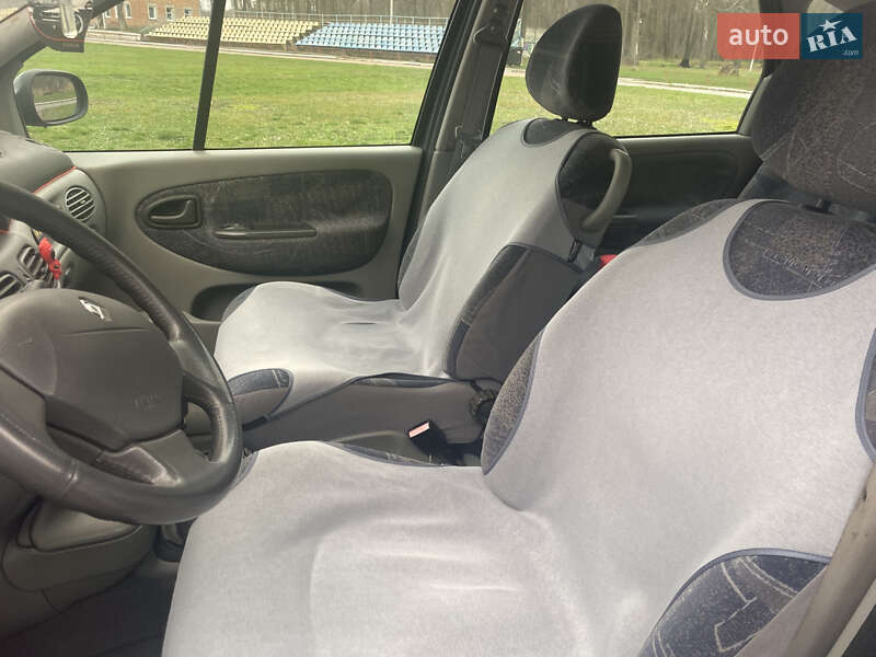 Минивэн Renault Scenic 2001 в Ромнах фото 10 Минивэн Renault Scenic 2001 в Ромнах