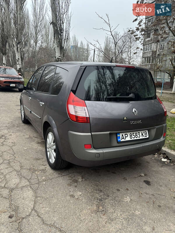 Мінівен Renault Scenic 2004 в Запоріжжі