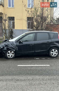 Мінівен Renault Scenic 2011 в Львові