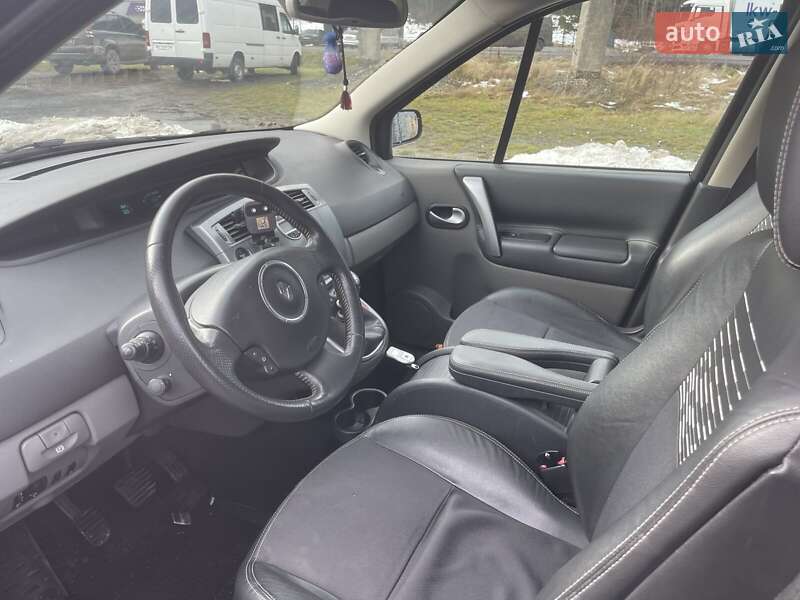 Минивэн Renault Scenic 2008 в Стрые