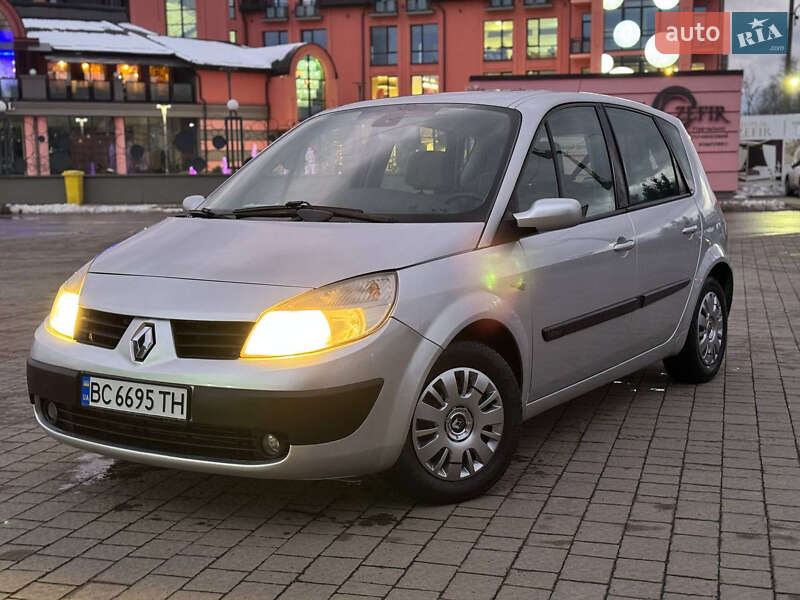 Мінівен Renault Scenic 2006 в Дрогобичі
