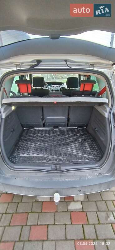 Минивэн Renault Scenic 2008 в Городенке