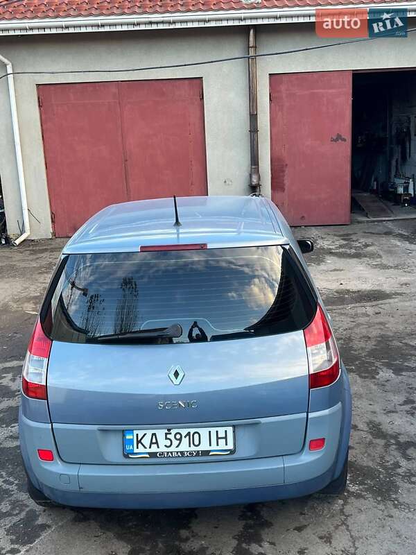 Мінівен Renault Scenic 2005 в Києві