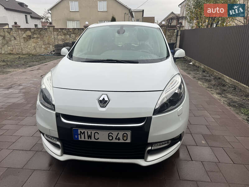 Мінівен Renault Scenic 2012 в Радивиліві