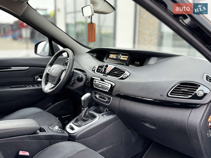 Мінівен Renault Scenic 2011 в Тернополі