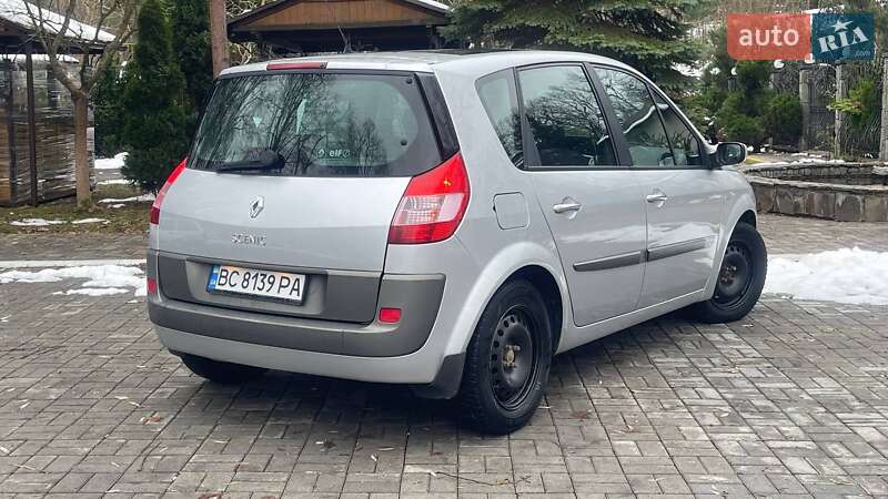 Минивэн Renault Scenic 2005 в Дрогобыче
