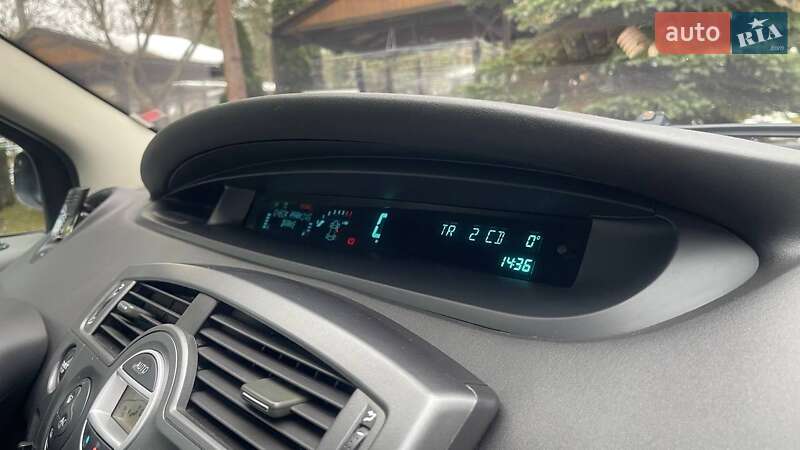 Минивэн Renault Scenic 2005 в Дрогобыче
