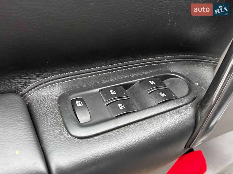 Мінівен Renault Scenic 2005 в Запоріжжі