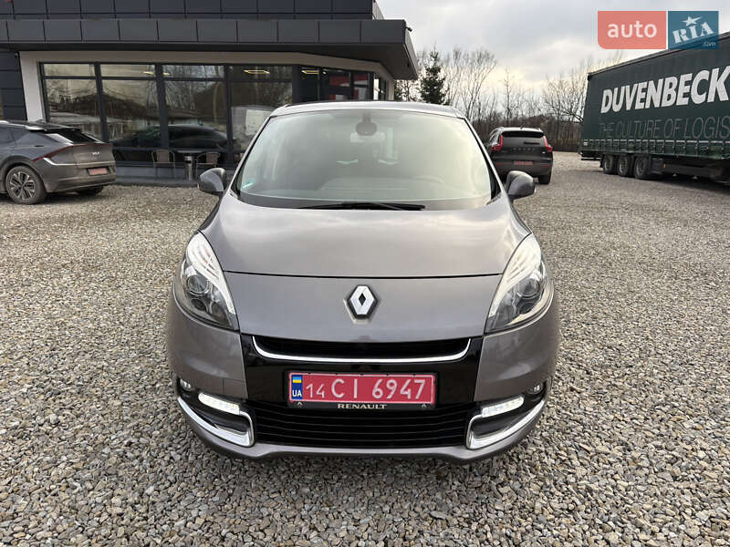 Мінівен Renault Scenic 2013 в Івано-Франківську
