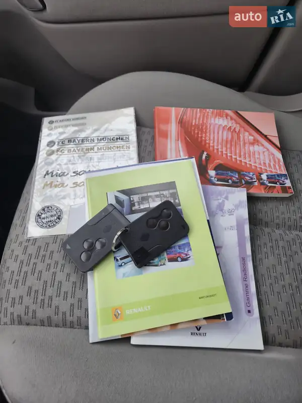 Минивэн Renault Scenic 2006 в Харькове документ 2 фото Минивэн Renault Scenic 2006 в Харькове документ