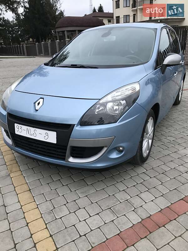 Мінівен Renault Scenic 2010 в Старокостянтинові