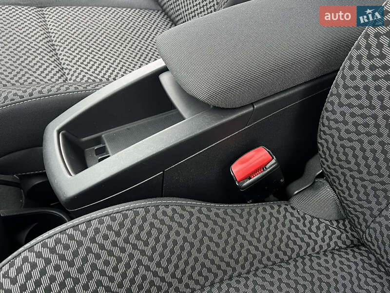 Минивэн Renault Scenic 2011 в Луцке фото 66 Минивэн Renault Scenic 2011 в Луцке