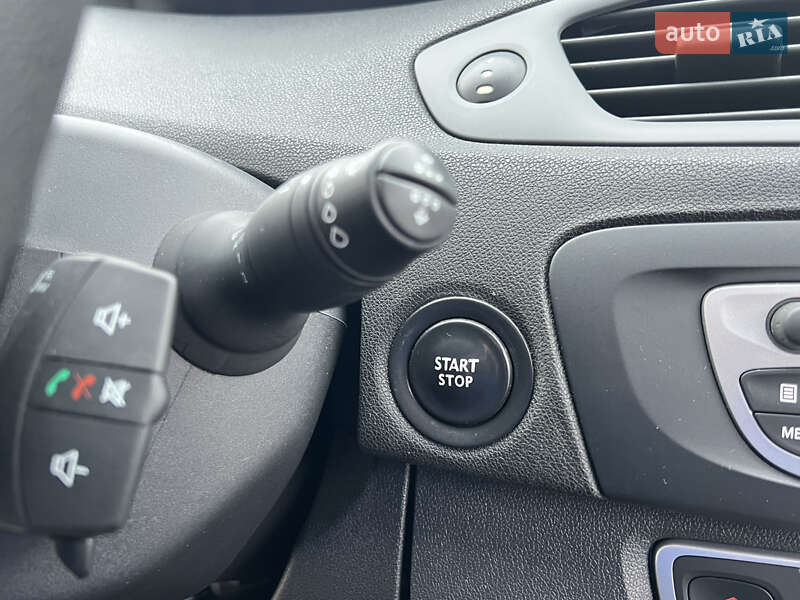 Минивэн Renault Scenic 2011 в Луцке фото 82 Минивэн Renault Scenic 2011 в Луцке