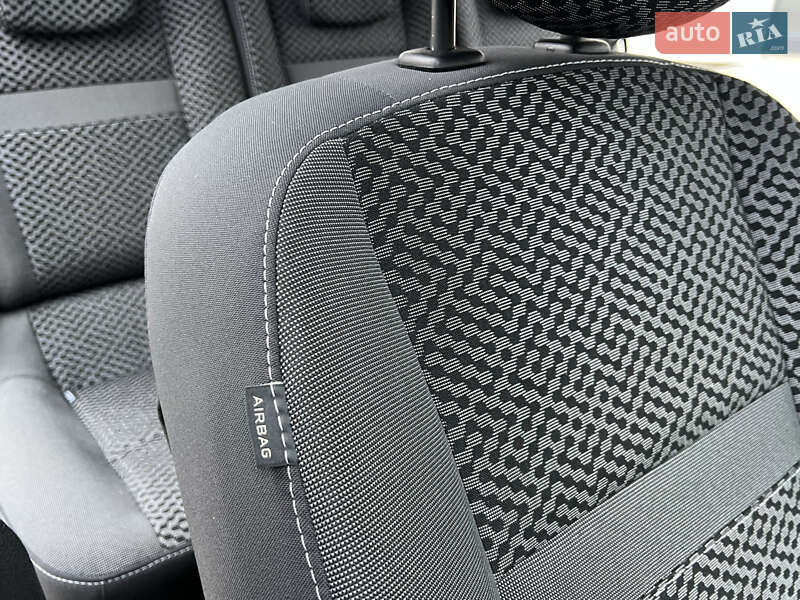 Минивэн Renault Scenic 2011 в Луцке фото 98 Минивэн Renault Scenic 2011 в Луцке